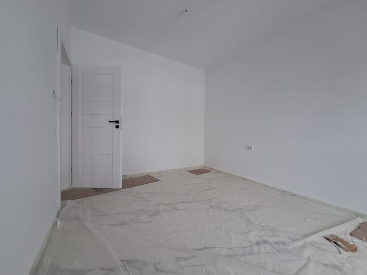 Penthouse cu 3 camere și terasa de 30 mp - zona Braytim
