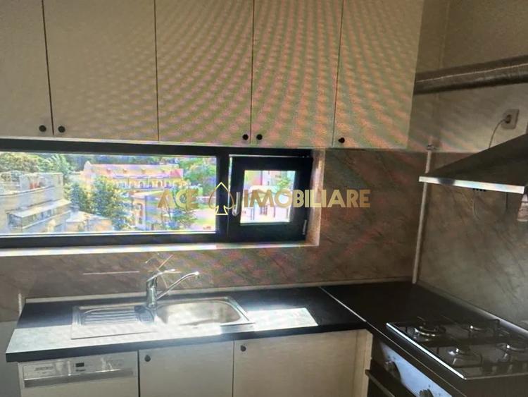2 Camere de inchiriat | Decebal | Metrou | Centrala | Mobilat