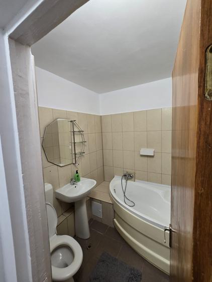 Închiriere Garsoniera zona Tineretului - Strada Baladei