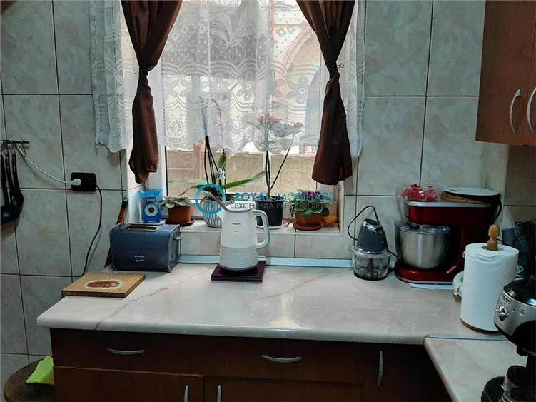 Royal Imobiliare - Vanzare Vila Zona Centrala