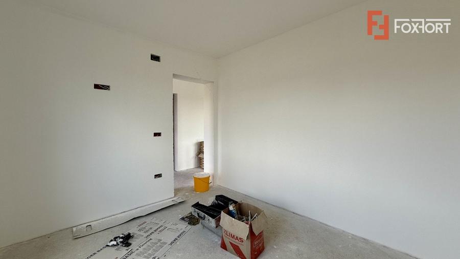 Duplex intreg, cu 6 camere, parter - 144 mp, zona Sacalaz