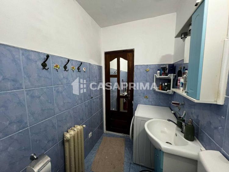 Apartament 3 camere decomandat, Nicolina - Prima statie, 70mp !!