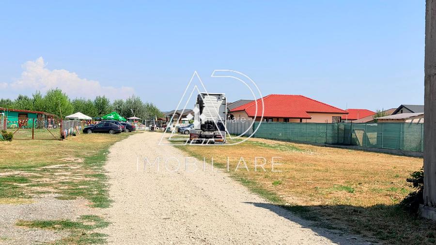 TEREN + CLĂDIRE COMERCIALĂ DE VÂNZARE – STRADA ANA IPĂTESCU - 2