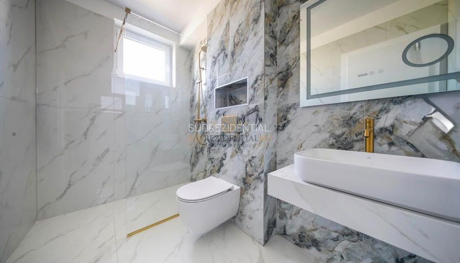 Vila tip duplex, 4 camere, ansamblu cu piscina si acces securizat - 3