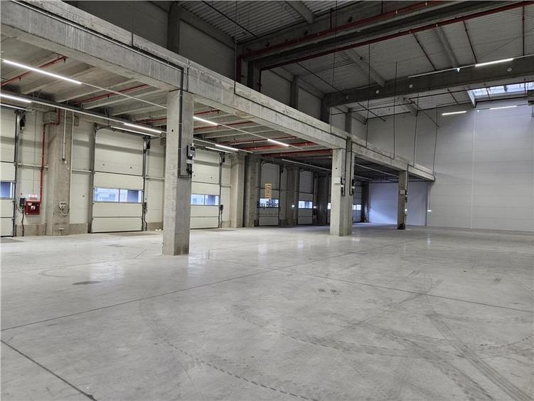 Spatiu Industrial - 1700 mp - Logistica - Productie - Depozitare - Distributie