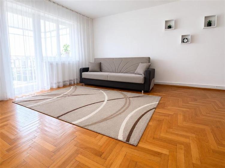 Apartament 2 camere decomandat Judetean, str. Zizinului
