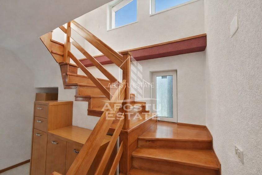 Casă în Pesac – 288 m², 2 locuințe, oportunitate rară - 10
