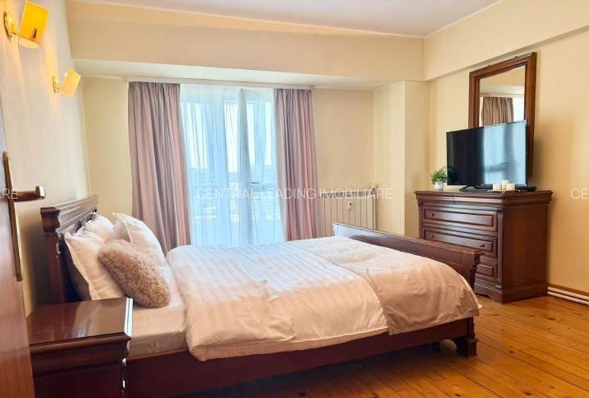 Piața Unirii Mănăstirea Radu Vodă - 8