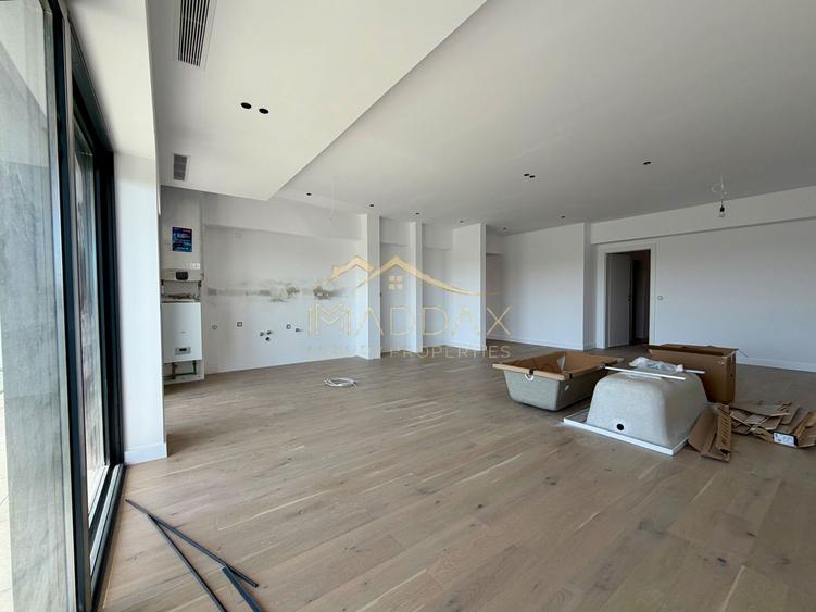 Apartament cu 4 camere *157mp*// 2 parking // Herastrau Park View