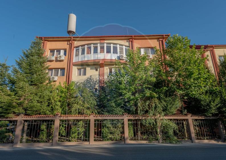 Hotel de vanzare la cateva minute de Podul Mogosoaia –Cu 40 de camere - 12