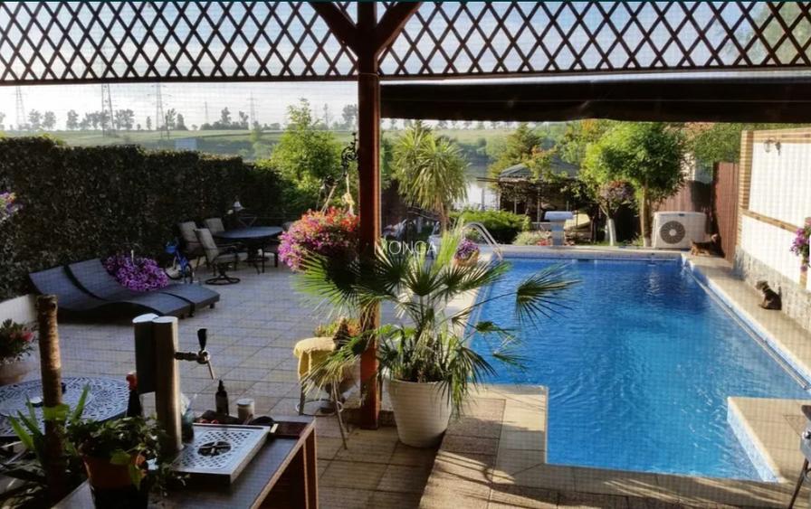 Casa cu piscina si ponton pe lac | Balotesti | 7 camere | Finisaje Premium - 5