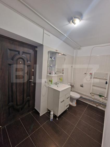 Spatiu comercial, 60 mp, parter, zona Burdujeni