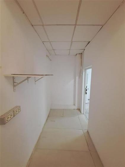 Spatiu comercial, alimentatie publica, situat in zona Centrala!