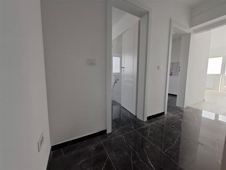 Apartament 1 camera de vanzare in Iasi, Galata, 46.72 mp, baie cu geam, etaj int