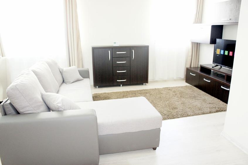 2 camere, bloc nou, modern, cu parcare, in Buna Ziua, strada Fagului