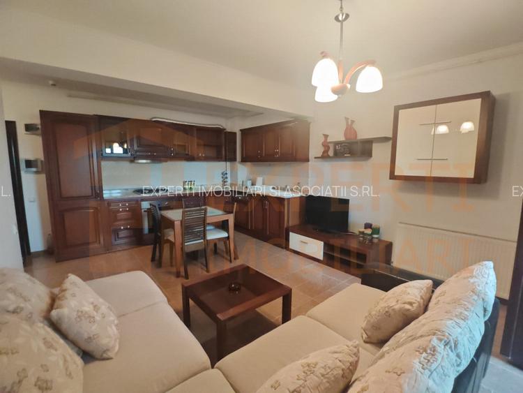 Apartament 2 camere de vânzare în Mamaia - vedere spre răsărit, lângă Hotel Vega - 2