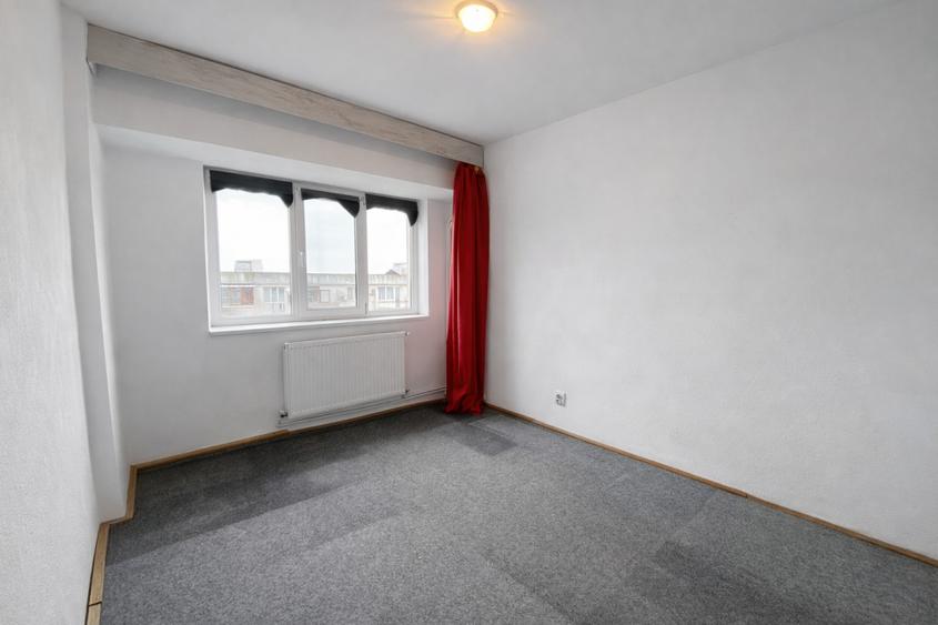 Apartament 3 camere | Decomandat | Stefan cel Mare - zona centrală