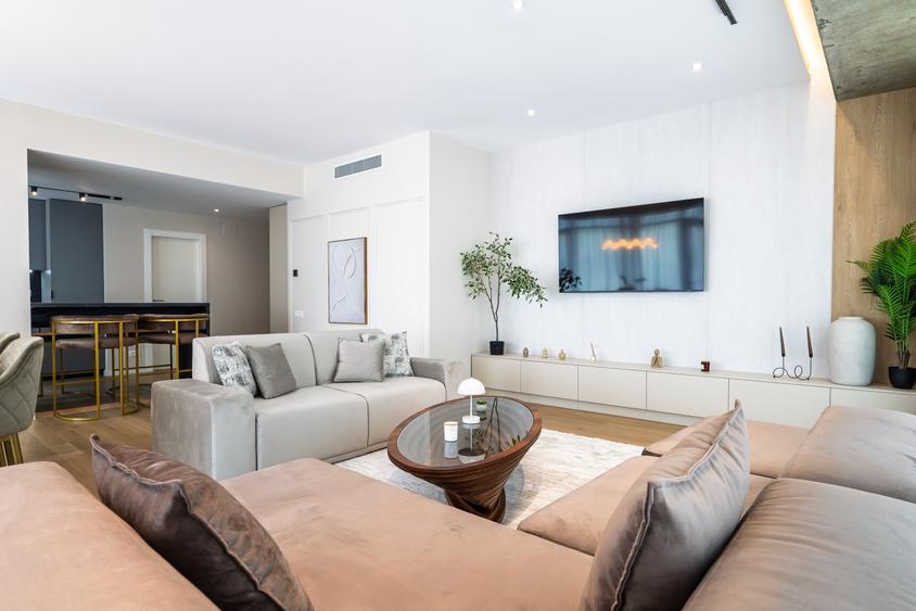 Apartament 4 Camere T2 - 57 | Up-site