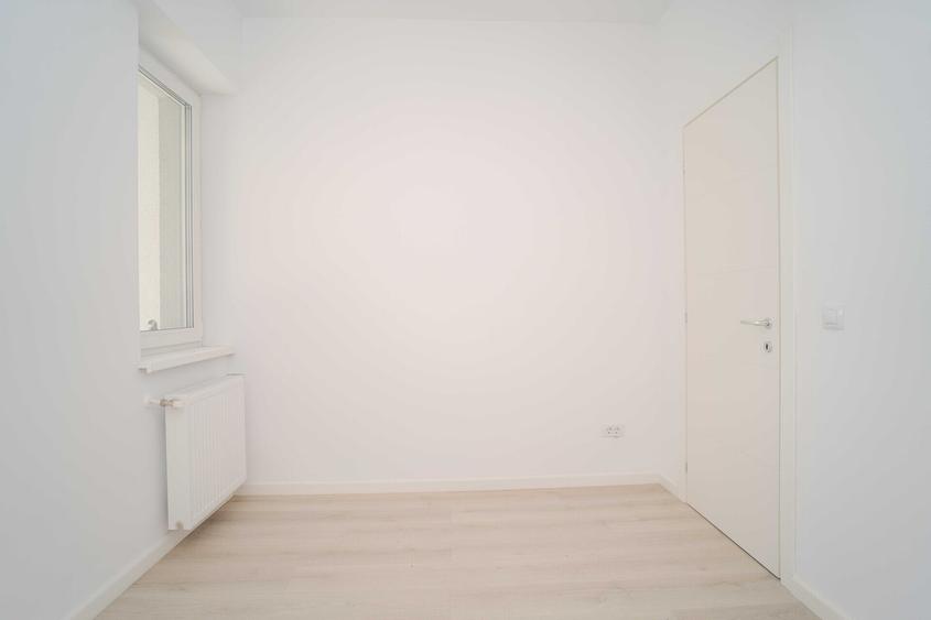 Apartament 3 camere, 2 bai, decomandat, 88 mp + terasa