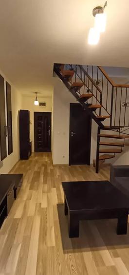 Închiriere Apartament 3 camere în Aparatorii Patriei