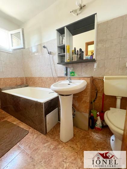 Apartament doua camere de vanzare in Alba Iulia - Ampoi 1