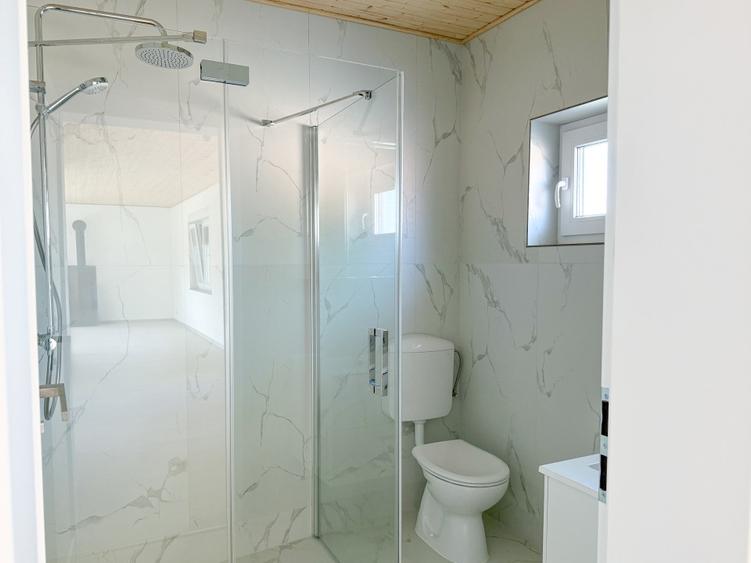 Două case noi pe teren de 2.800 m² – Firiteaz