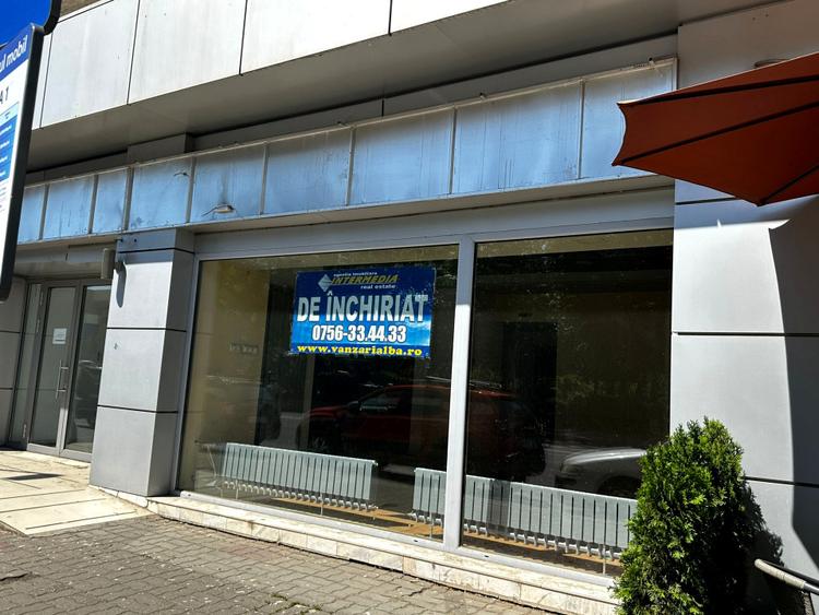 INCHIRIERE Spațiu comercial 173 mp. Vitrina Mare la Bulevard CETATE Alba Iulia