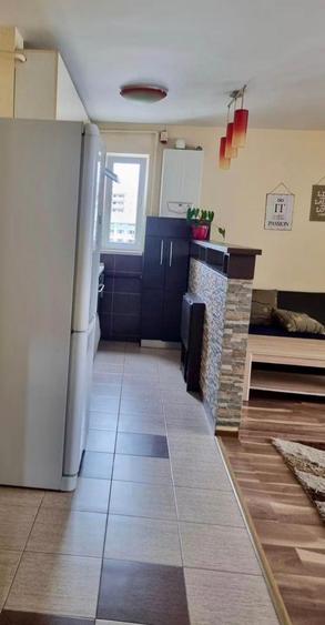 Apartament cu 3 camere zona Pacurari
