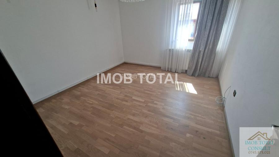Spațiu Comercial de Închiriat – Zona Crinului, (295 mp) etaj 1 si 2 - 2
