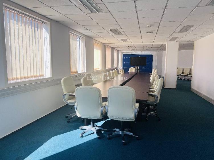 World Trade Center, Presei Libere, 2500 mp  0% comision! - 3