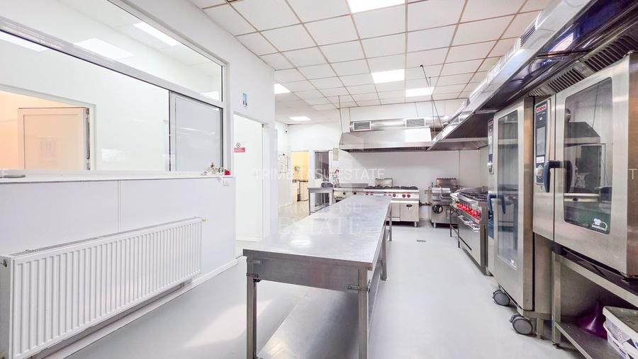 Spațiu industrial–afacere catering la cheie, teren&hală 750 mp S+P+1E