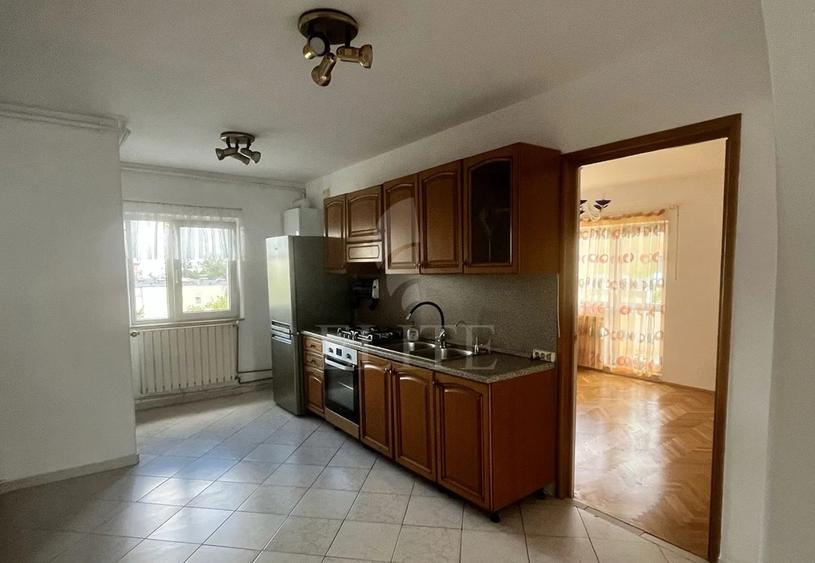 Apartament 4 camere în zona GRADINA BOTANICA
