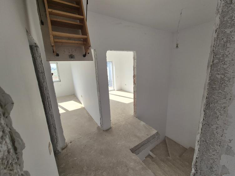 DUPLEX (LA GRI), P+1E+M, 122mpu, TEREN 248mp, CHIAJNA-ALEEA NUCILOR