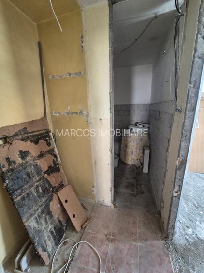 Vand apartament 3 camere et.1 Lunca - 7