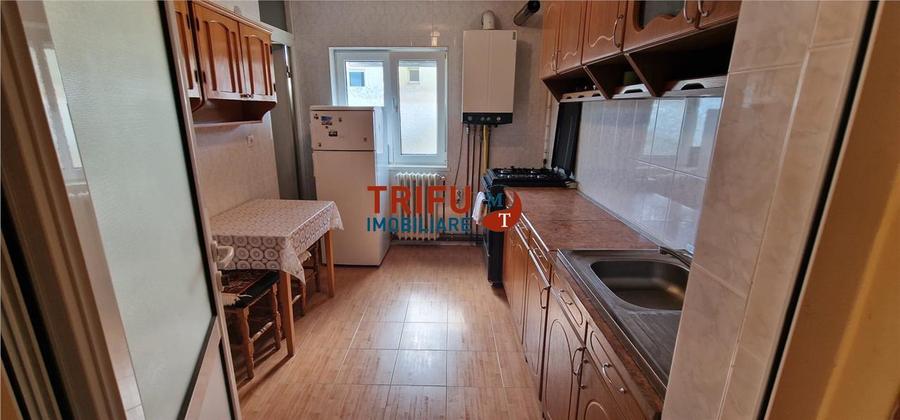 Apartament 2 camere de vanzare zona Tolstoi