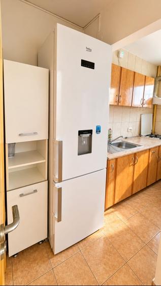 Inchiriez apartament 2 camere