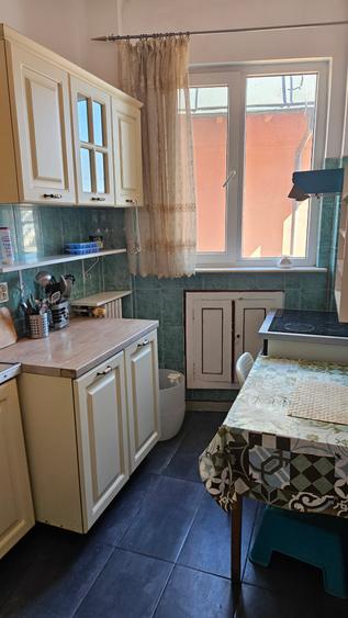 Apartament de doua camere cu vedere spre Palatul Cotroceni
