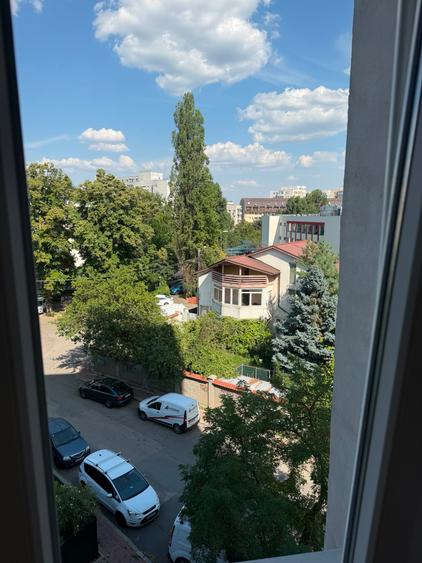 Auchan Titan, recent renovat si nelocuit, STB, parc, ideal familie, reabilitat