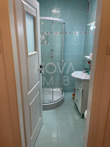 Apartament 3 camere,  prima inchirere - Bulevardul Milea