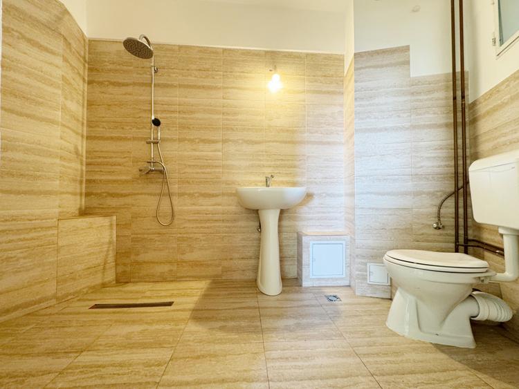 Apartament 3 camere decomandat, 65mp utili + 15mp, 2 balcoane, Sagului
