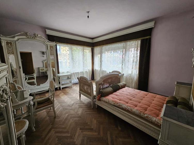 O proprietate unică unde farmecul epocilor trecute întâlnește confortul modern