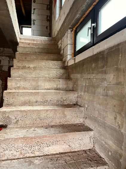 Casa formata din 2 corpuri+garaj- EXCLUSIVITATE BLITZ-comision 0 cumparator