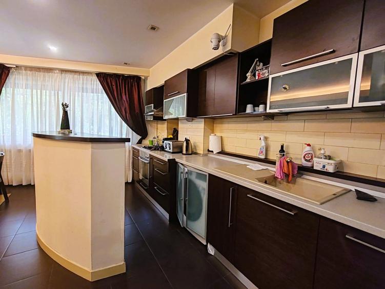 Apartament 4 camere Parc Herastrau