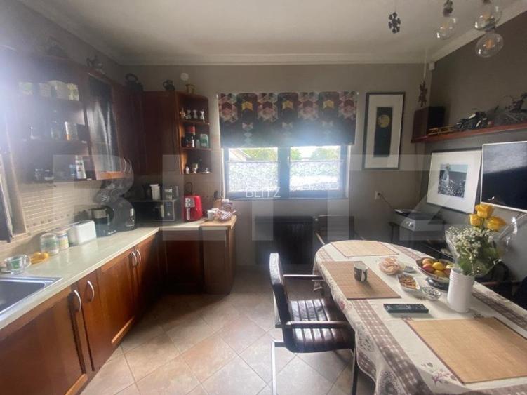 2 Casa de vanzare ,390 mp utili,555 mp teren, in Unirii - 15
