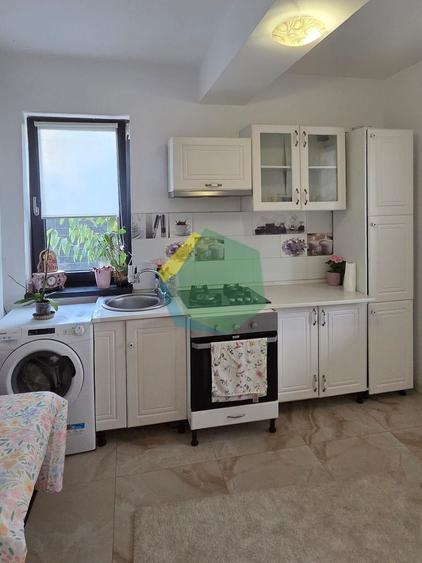 Casă tip duplex P+1+M, cu mansardă de 50 mp și curte generoasă