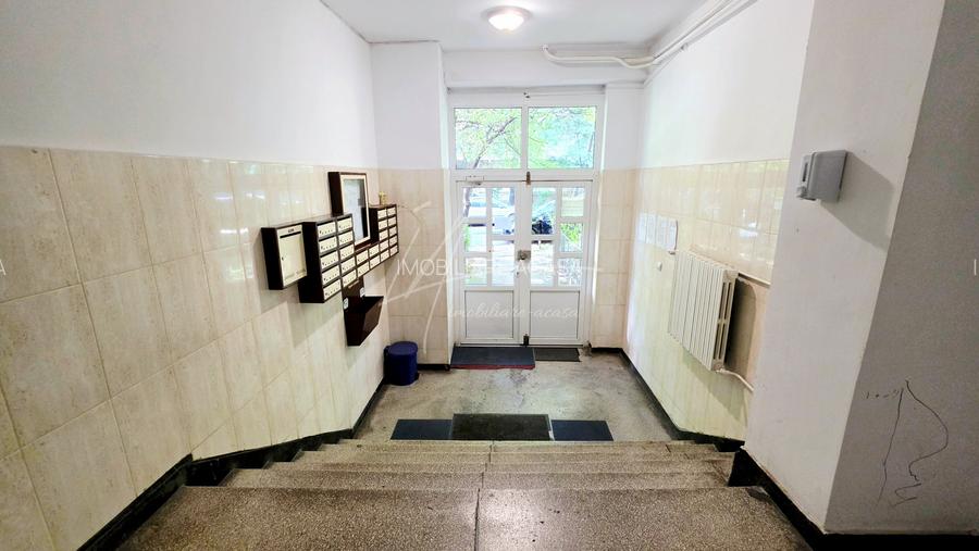Cea mai sincera garsoniera de la Unirii: nu ascunde nici haosul! - 22