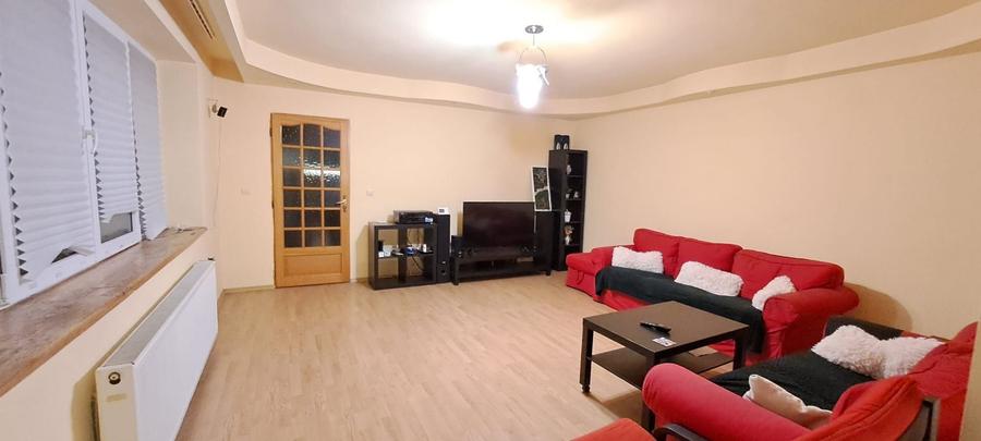 OBOR /GARA de EST inchiriere casa/vila 4 camere, individuala, mobilata