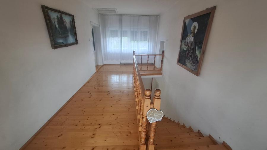 PROPRIETATE  VERSATILA  -  DIFERITE  DESTINATII