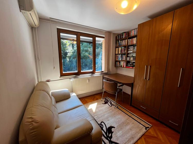 Apartament 3 camere | Drumul Taberei – Romancierilor | Metrou 1 minut | Garaj