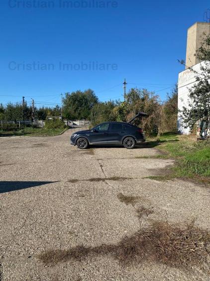 Vanzare sau inchiriere Cladire cadre beton 743 mp Movila Miresii teren 7354 mp